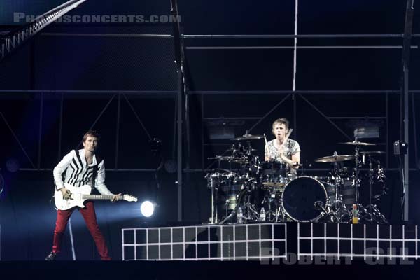MUSE - 2013-06-21 - SAINT DENIS - Stade de France - Matthew James Bellamy - Dominic James Howard